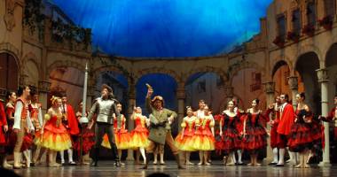 Stire din Cultură-Educație : "Don Quijote", în festivalul Teatrului "Oleg Danovski"