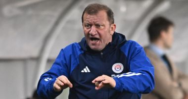 Stire din Sport : Dorinel Munteanu, suspendat două etape de Comisia de Disciplină a FRF
