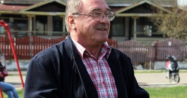 Stire din Politică-Administrație : Dorința primarului Traian Cristea: "Să nu se confunde stațiunea Costinești cu BTT"
