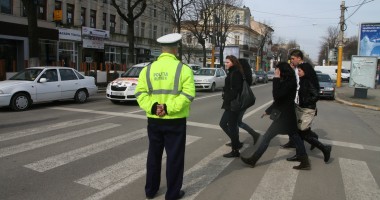Stire din Eveniment : Dosar penal pentru că a condus băut