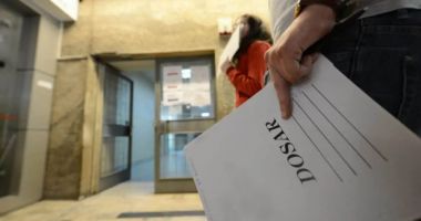 Stire din Actualitate : România, codașă la digitalizare. Primăriile cheltuie milioane pe dosare cu șină