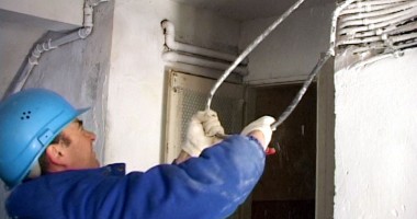 Dosar penal pentru că  a furat curent electric