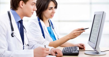 Stire din Sănătate : Dosarul electronic al pacienților, disponibil de luna aceasta