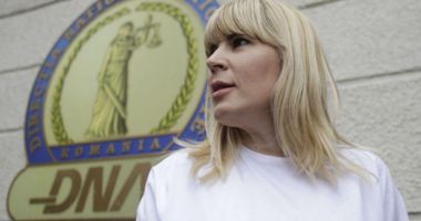 Stire din Eveniment : Elena Udrea, condamnată la ŞASE ani de închisoare în dosarul "Gala Bute". Decizia este definitivă