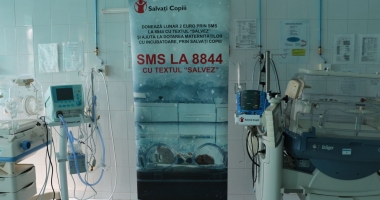 Stire din Sănătate : Echipamente medicale în valoare de 25.000 de euro, donate maternității