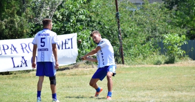 Stire din Sport : Două echipe  din Constanța,  la Naționalele  de oină în sală