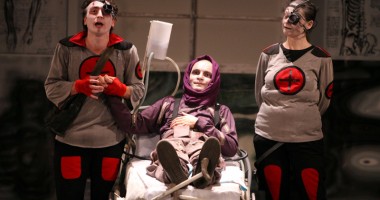 Stire din Cultură-Educație : Două comedii deschid stagiunea la Teatrul de Stat