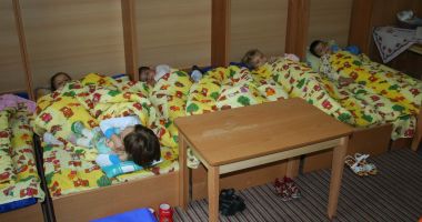 Stire din Cultură-Educație : Două grădinițe din Constanța, închise din cauza gripei