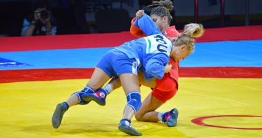 Stire din Sport : Două medalii cucerite de CS Farul, la Naționalele de sambo