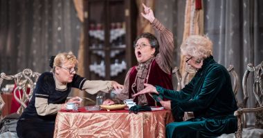 Stire din Cultură-Educație : Două piese de excepție, în week-end, la Teatrul de Stat Constanța