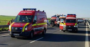 GALERIE FOTO / Accident cu cinci victime pe A1. Circulația, oprită - 3