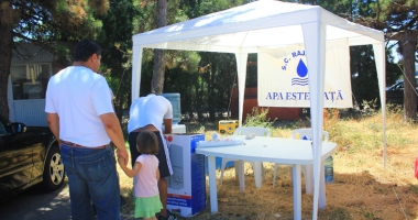 Stire din Social : Dozatoare cu apă rece în toate parcurile din Constanța