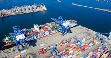 Stire din Economie : DP World Constanța a reînnoit, până în 2049, contractul de concesiune cu CNAPMC