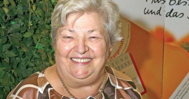 Stire din Monden : Draga Olteanu Matei, internată de urgență la spital. Actrița este în stare gravă