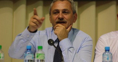 Stire din Politică-Administrație : "Nu renunț la ideea referendumului în octombrie. Ar putea să dureze trei zile"