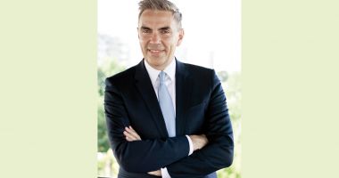Stire din Actualitate : Dragoş Anastasiu, numit consilier onorific pentru relaţia cu mediul de afaceri