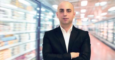 Stire din Social : Zeci de surprize pentru clienții cora Constanța, cu ocazia aniversării celor două hipermarketuri