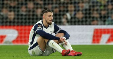 Stire din Sport : Radu Drăguşin, afectat de accidentare. „Va trebui să joc toată viaţa aşa”