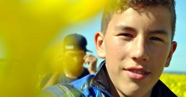 Stire din Sănătate : Drama unui adolescent: are nevoie  de 10.000 de euro pentru operația salvatoare!