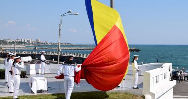 Stire din Politică-Administrație : Ziua Drapelului Național, sărbătorită la Constanța