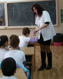 Academia de Zâmbete, participantă la "Săptămâna Altfel" din școlile constănțene - 2