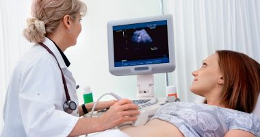 Stire din Sănătate : Femeile însărcinate vor avea beneficii în plus. Lista completă a serviciilor medicale decontate de stat
