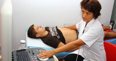 Stire din Sănătate : Analize gratuite, la Constanța / Ecografia abdominală, investigația care salvează vieți