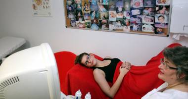 Stire din Sănătate : Pericolele din timpul sarcinii. Ce simptome trebuie să ducă gravida la medic