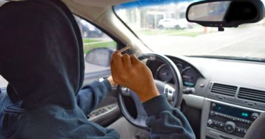 Stire din Eveniment : Dreptul de a conduce vehicule, interzis până la 10 ani şoferilor sub influenţa drogurilor sau alcoolului - PROIECT