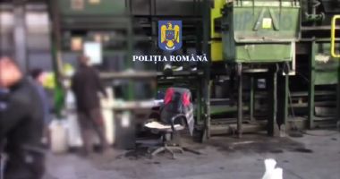 Stire din Eveniment : Poliția Română a distrus peste o tonă de droguri confiscate