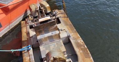 Stire din Actualitate : Drona marină găsită la Tuzla ar fi avut 500 de kg de explozibil la bord! Ore bune a stat în port cu această cantitate