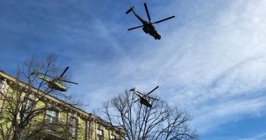 GALERIE FOTO Peste 1000 de constănțeni prezenți la parada militară de Ziua României - 24