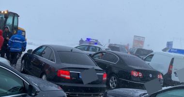 GALERIE FOTO / Drumarii, apel la şoferi. „Nu încurcaţi acţiunile de deszăpezire!” - 3