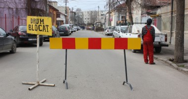 Stire din Social : Atenție, șoferi! Strada Constantin Brătescu este blocată