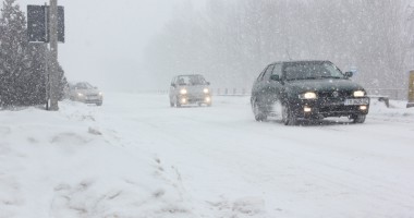 Stire din Eveniment : Cum să procedați dacă rămâneți înzăpeziți