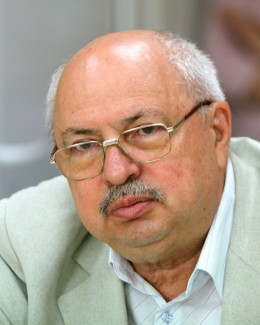 Stire din Sănătate : Dr. Vasile Sârbu operează  la Spitalul din Mangalia