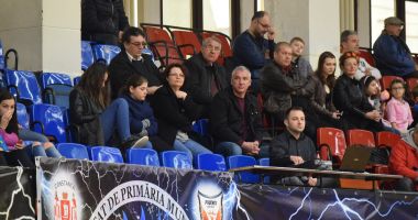 GALERIE FOTO / Succes lejer pentru CS Phoenix, astăzi, în Sala Sporturilor - 4