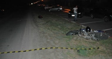 IMAGINI ȘOCANTE / Accident rutier GRAV la ieșire din Mamaia. Un motociclist a lovit un pieton. Ambii au MURIT - 5