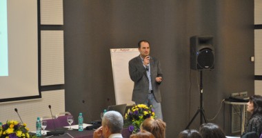 Stire din Sănătate : Dr. Răzvan Stanca: Începând de astăzi, mămicile mă găsesc la ISIS