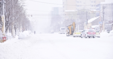 Stire din Eveniment : Constanța, din nou sub cod portocaliu. "Va cădea mult mai multă zăpadă"