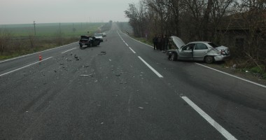 Accident rutier grav pe DN 2A. PATRU RĂNIȚI. O femeie este în comă! GALERIE FOTO - 4