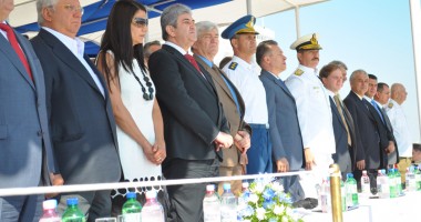 Stire din Eveniment : Focuri de armă și exerciții demonstrative, de Ziua Marinei