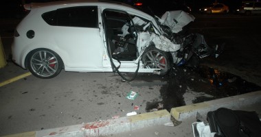 Galerie FOTO și VIDEO. Accident rutier spectaculos în stațiunea Mamaia. Patru mașini au fost avariate. Cinci persoane, la spital - 3