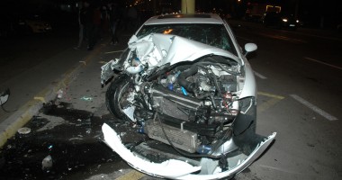 Galerie FOTO și VIDEO. Accident rutier spectaculos în stațiunea Mamaia. Patru mașini au fost avariate. Cinci persoane, la spital - 4
