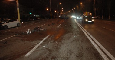 Galerie FOTO și VIDEO. Accident rutier spectaculos în stațiunea Mamaia. Patru mașini au fost avariate. Cinci persoane, la spital - 5