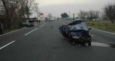 Accident rutier grav pe DN 2A. PATRU RĂNIȚI. O femeie este în comă! GALERIE FOTO - 3