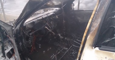 GALERIE FOTO / ACCIDENT GRAV la intrarea în CONSTANȚA. O mașină arsă complet, alte trei distruse - UPDATE - 9