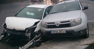 GALERIE FOTO / ACCIDENT GRAV la intrarea în CONSTANȚA. O mașină arsă complet, alte trei distruse - UPDATE - 11