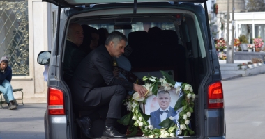 IMAGINI DE JALE / Patronul de la Filicori, înmormântat. Sute de oameni îl conduc pe ultimul drum - 7