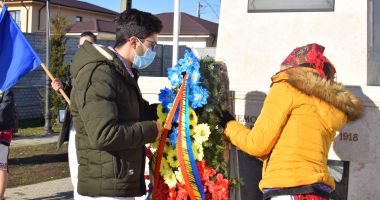 Omagii aduse eroilor, la Cumpăna, de 1 decembrie - 4